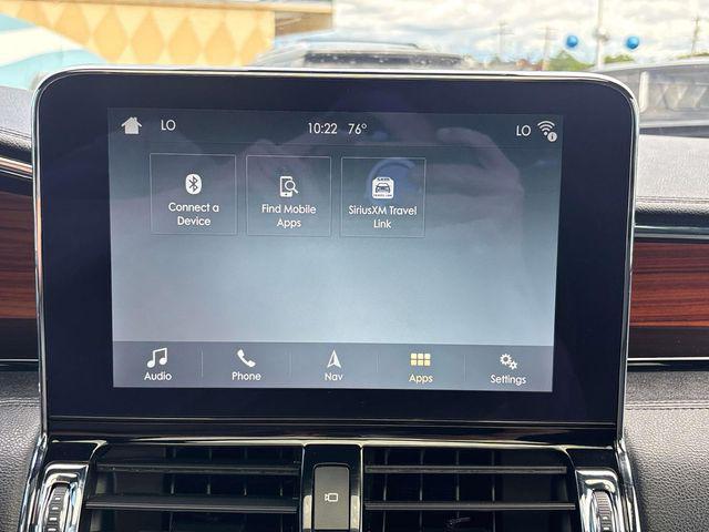 Photo of 2019 Infinite Black Metallic Lincoln Navigator
