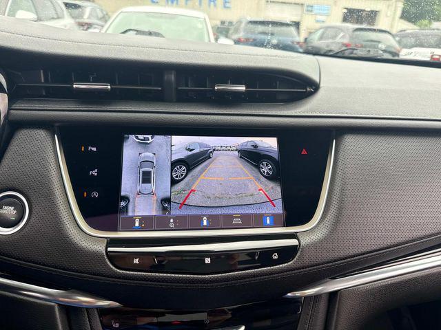 Photo of 2021 Stellar Black Metallic Cadillac XT5