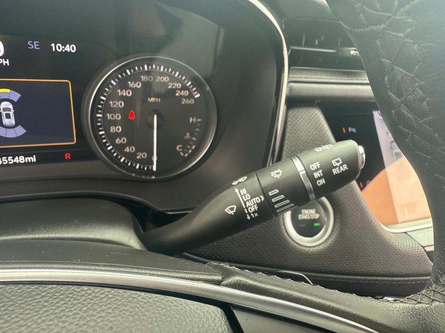 Photo of 2021 Stellar Black Metallic Cadillac XT5