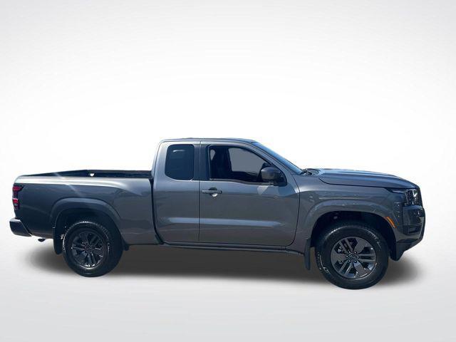 Photo of 2025 Gun Metallic Nissan Frontier