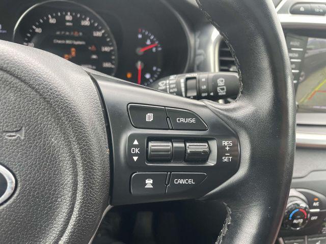 Photo of 2018 Ebony Black Kia Sorento