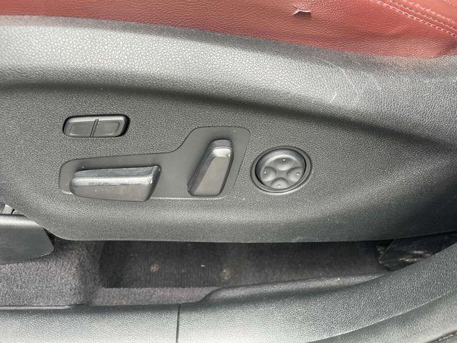 Photo of 2018 Ebony Black Kia Sorento