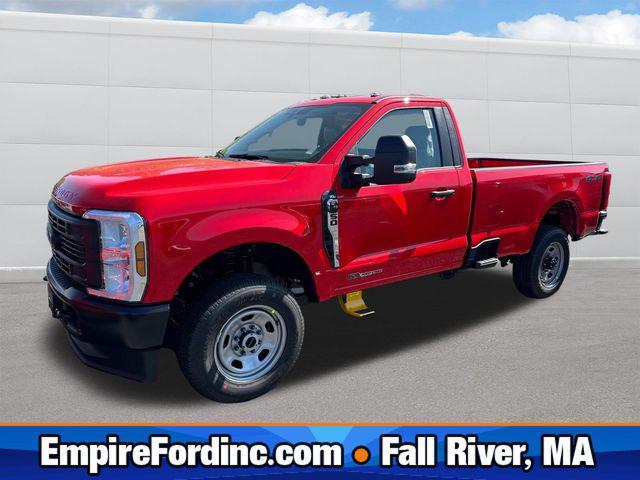 Photo of 2025 Race Red Ford F-350