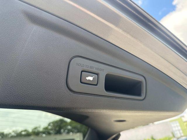 Photo of 2023  Acura MDX