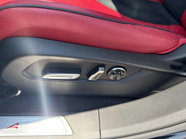 Photo of 2024 Majestic Black Pearl Acura RDX