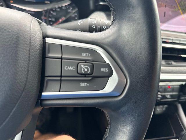 Photo of 2022 Bright White Clearcoat Jeep Compass