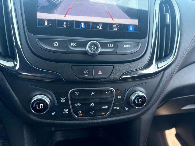 Photo of 2022 Summit White Chevrolet Equinox