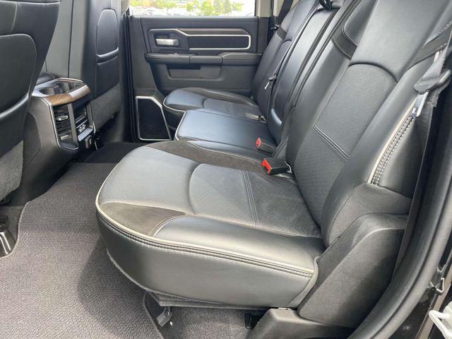 Photo of 2024 Diamond Black Crystal Pearlcoat RAM 2500