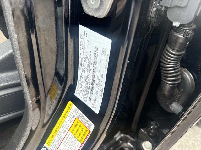 Photo of 2024 Shadow Black Ford Bronco