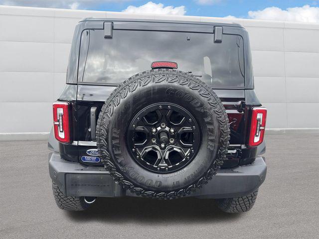 Photo of 2024 Shadow Black Ford Bronco