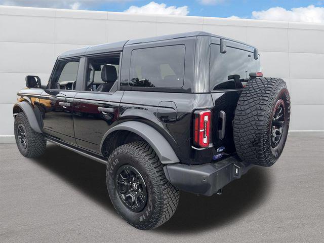 Photo of 2024 Shadow Black Ford Bronco