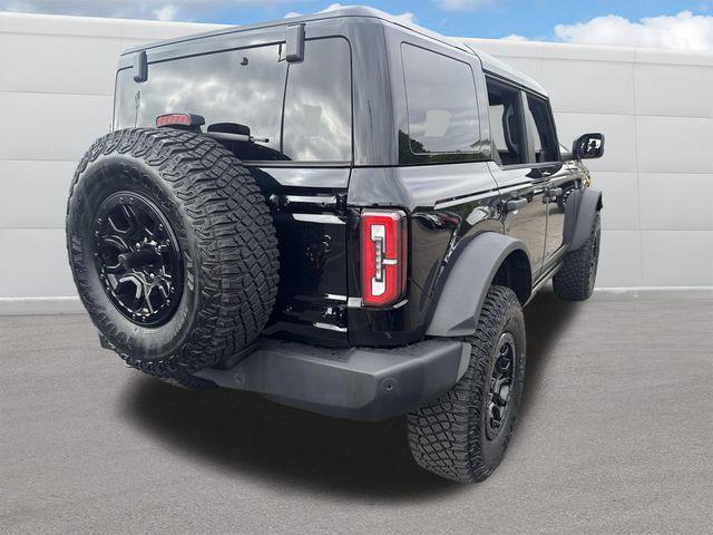 Photo of 2024 Shadow Black Ford Bronco