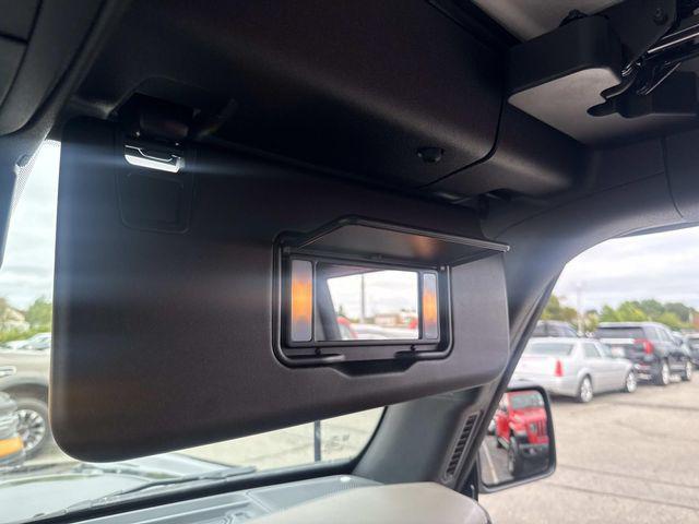 Photo of 2024 Shadow Black Ford Bronco