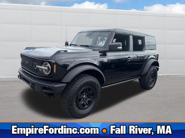 Photo of 2024 Shadow Black Ford Bronco