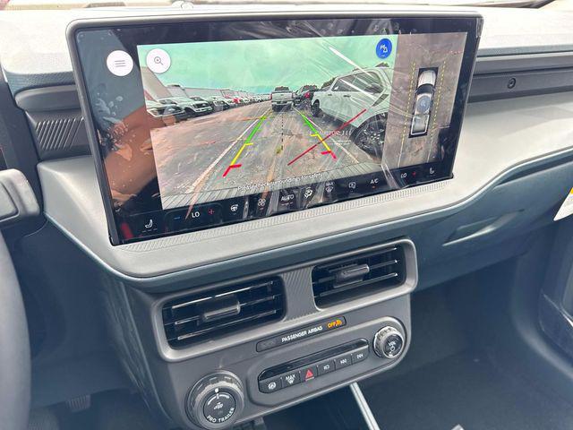 Photo of 2025 Carbonized Gray Metallic Ford Maverick