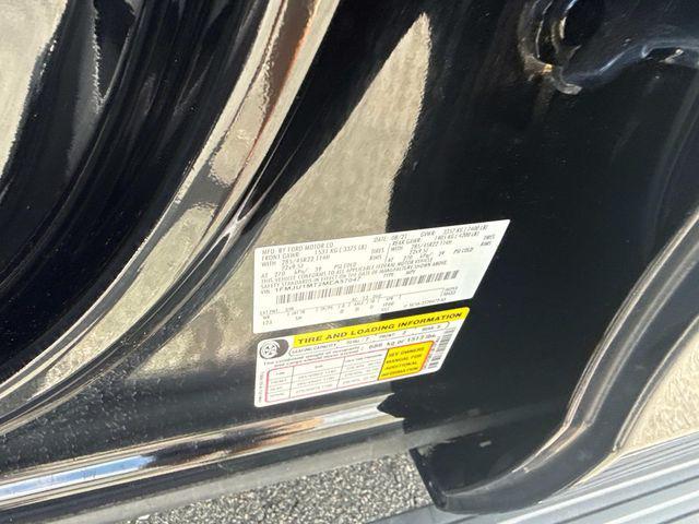 Photo of 2021 Agate Black Metallic Ford Expedition