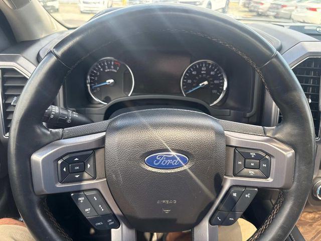 Photo of 2021 Agate Black Metallic Ford Expedition