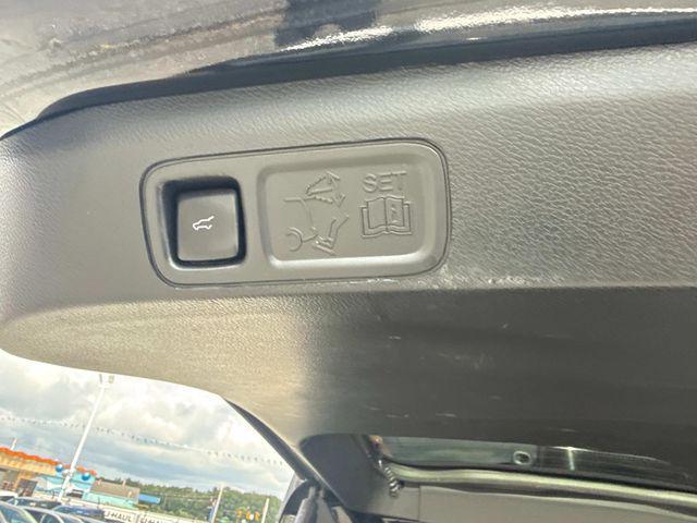 Photo of 2021 Agate Black Metallic Ford Expedition
