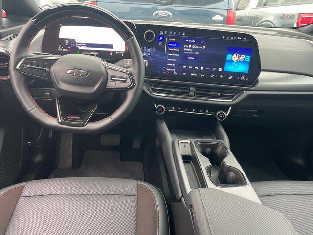 Photo of 2024 Black Chevrolet Equinox EV