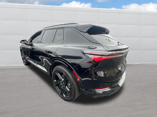 Photo of 2024 Black Chevrolet Equinox EV