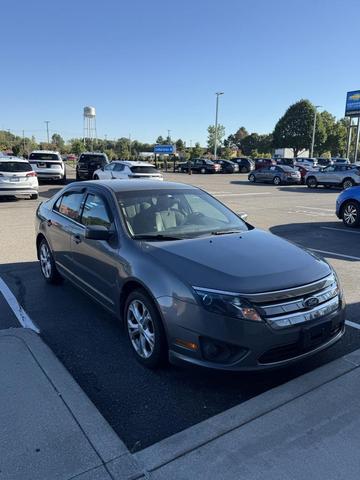 Photo of 2012 STERLING GRAY METALLIC Ford Fusion