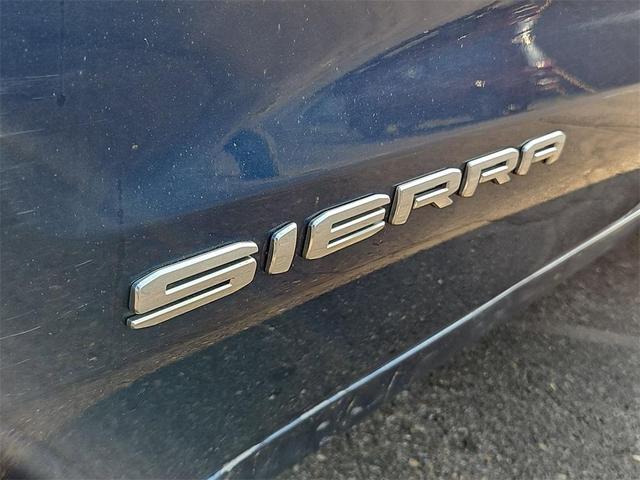 Photo of 2019 Pacific Blue Metallic GMC Sierra 1500