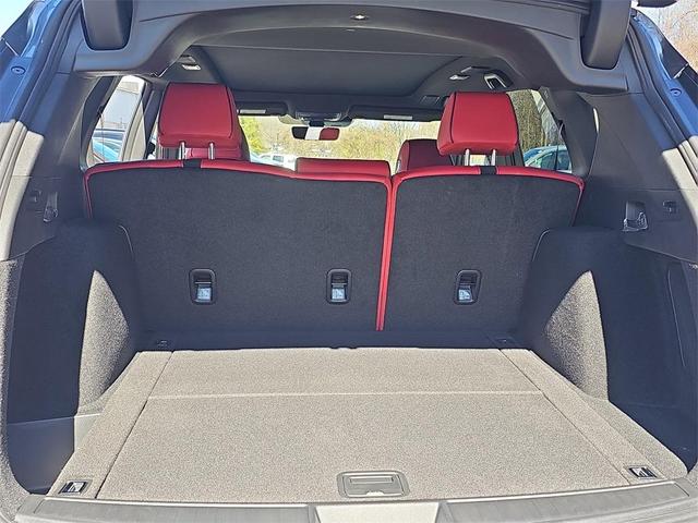 Photo of 2025 Liquid Carbon Metallic Acura RDX
