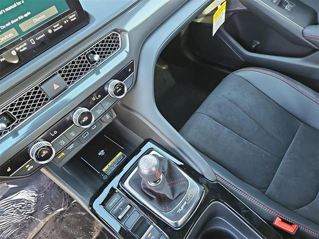 Photo of 2025 Majestic Black Pearl Acura Integra