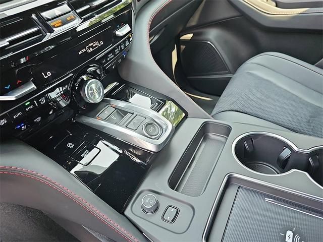 Photo of 2026 Majestic Black Pearl Acura MDX
