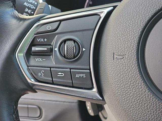 Photo of 2023 Platinum White Pearl Acura MDX