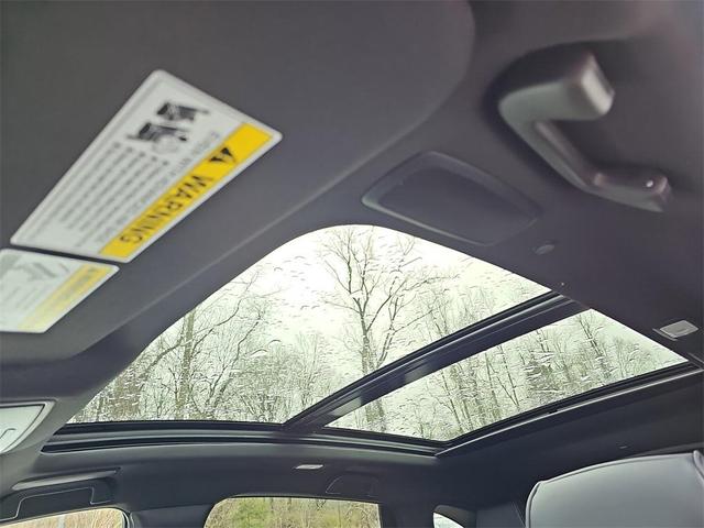 Photo of 2025 Apex Blue Pearl Acura RDX