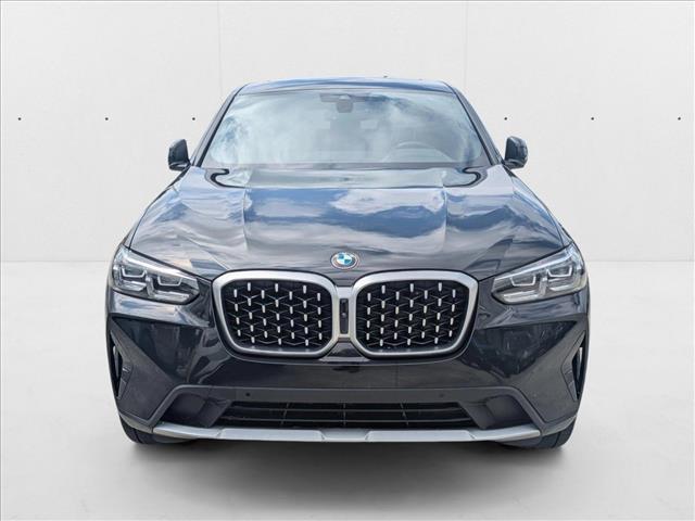Photo of 2024 Black BMW X4