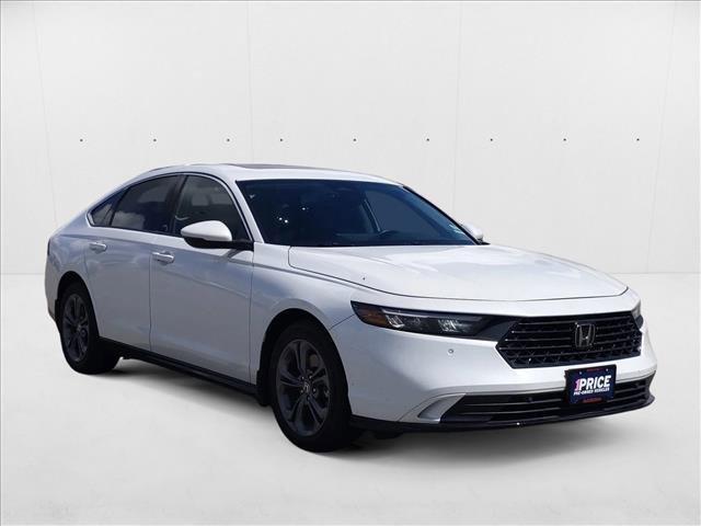 Photo of 2023 White Honda Accord Hybrid