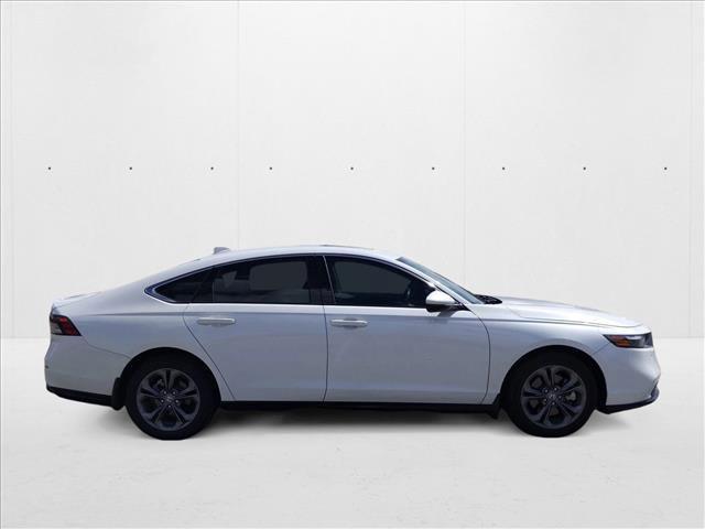 Photo of 2023 White Honda Accord Hybrid