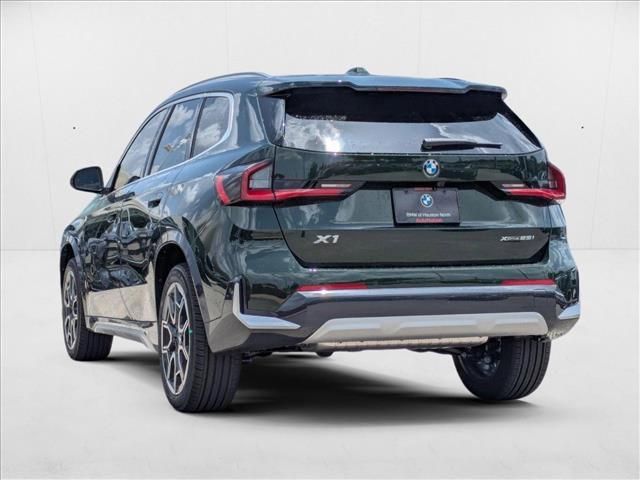 Photo of 2025 San Remo Green Metallic BMW X1
