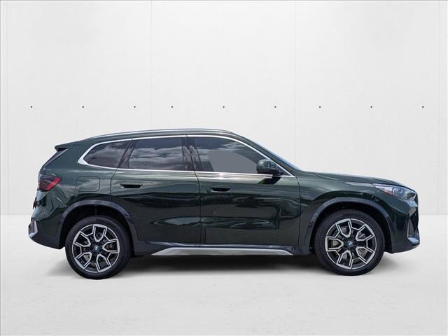 Photo of 2025 San Remo Green Metallic BMW X1
