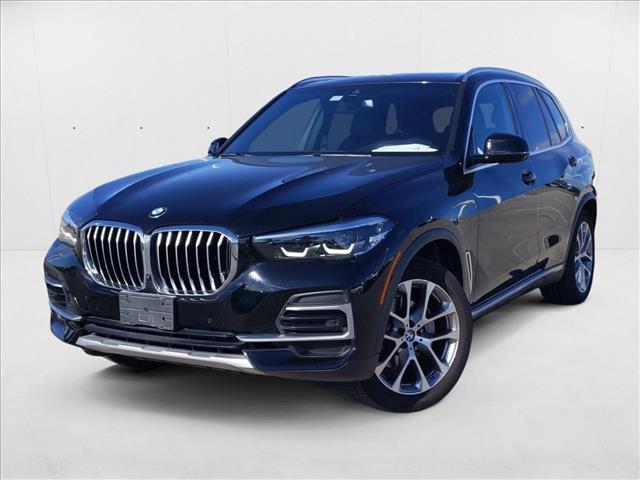 Photo of 2022 Jet Black BMW X5
