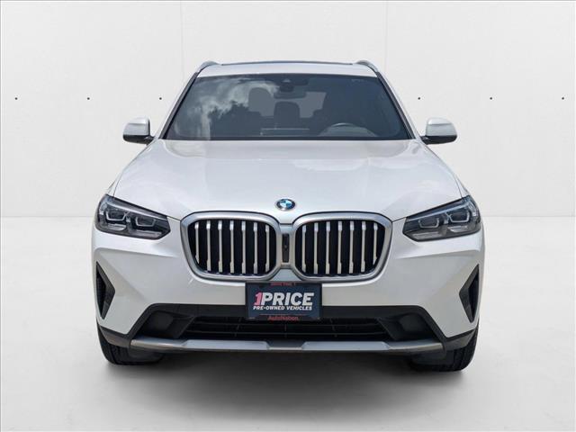 Photo of 2023 Mineral White Metallic BMW X3