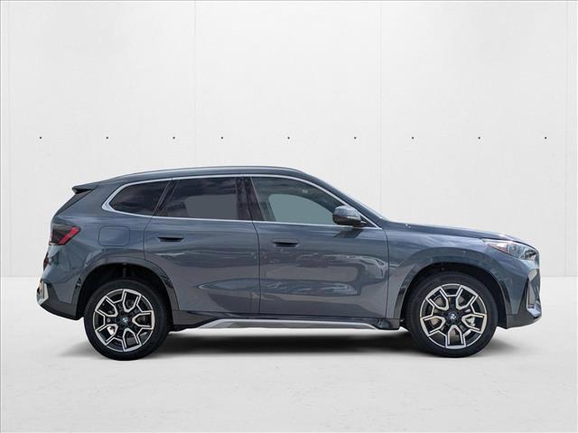 Photo of 2025 Storm Bay Metallic BMW X1