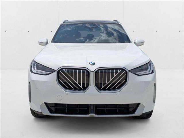 Photo of 2025 Alpine White BMW X3