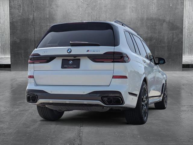 Photo of 2026 Mineral White Metallic BMW X7