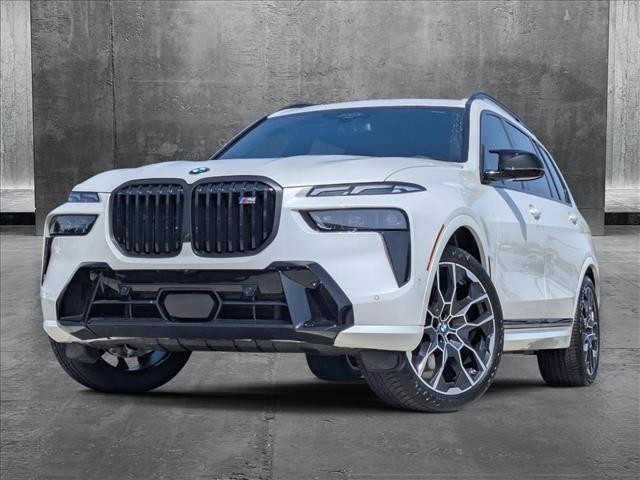 Photo of 2026 Mineral White Metallic BMW X7