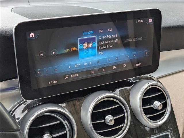 Photo of 2021 Polar White Mercedes-Benz GLC 300