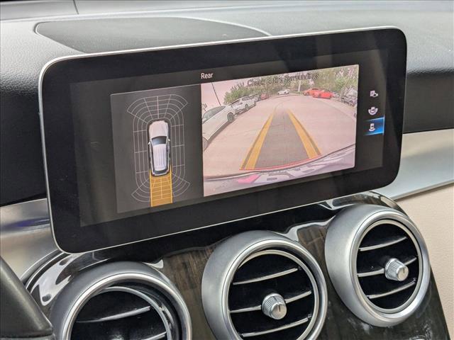Photo of 2021 Polar White Mercedes-Benz GLC 300