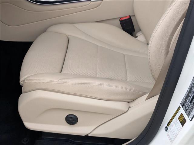 Photo of 2021 Polar White Mercedes-Benz GLC 300
