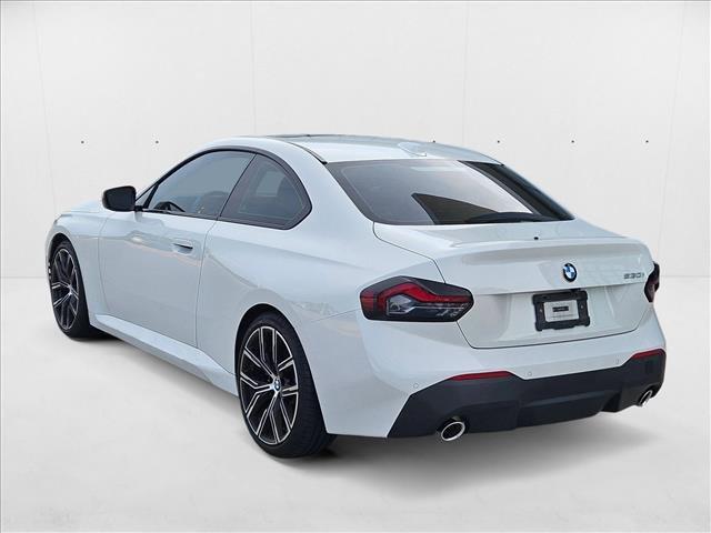 Photo of 2023 Alpine White BMW 230