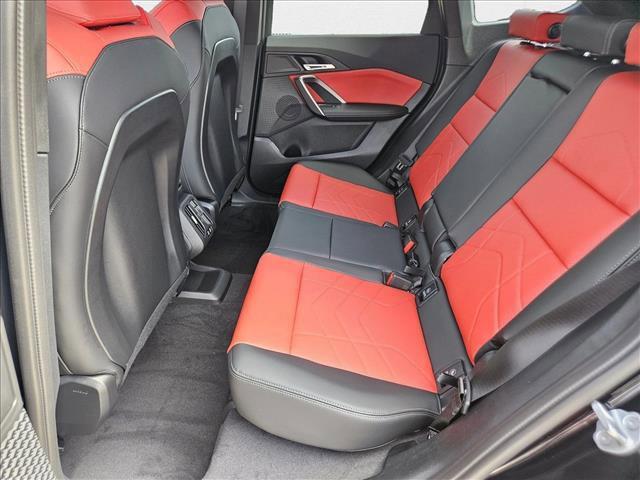 Photo of 2025 Black Sapphire Metallic BMW X1