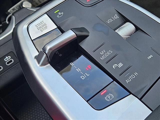 Photo of 2025 Black Sapphire Metallic BMW X1