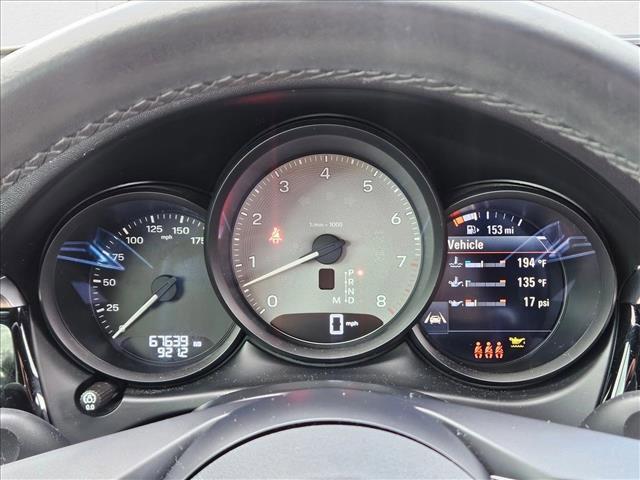 Photo of 2022 Black Porsche Macan