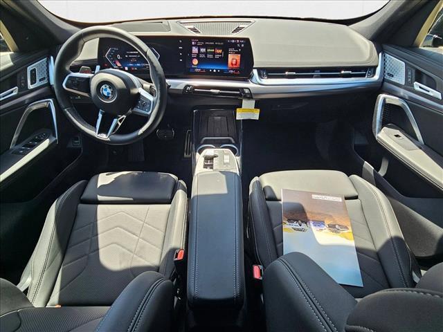 Photo of 2025 Black Sapphire Metallic BMW X1